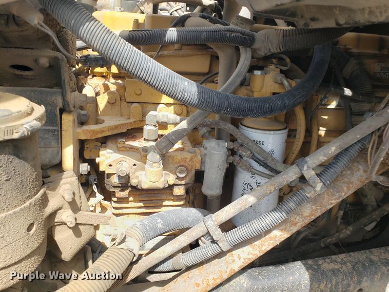 image for item GO9291 2003 International 2574 dump truck