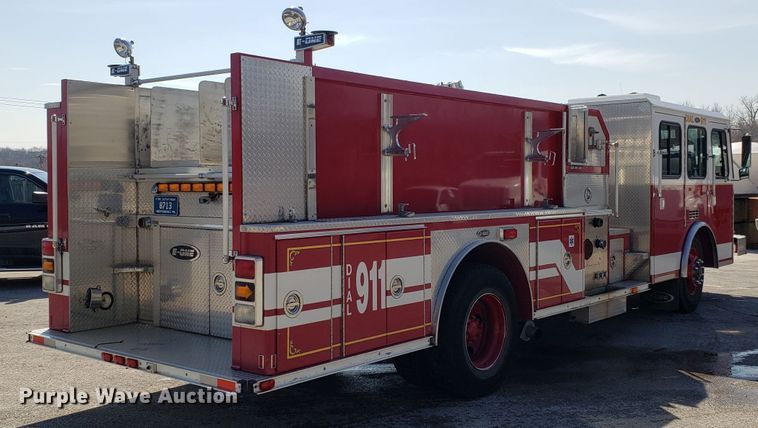 image for item GO9292 1995 E-one fire truck