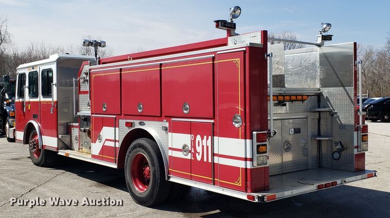 image for item GO9292 1995 E-one fire truck