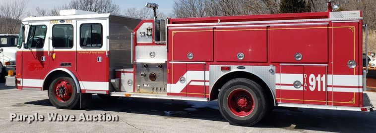 image for item GO9292 1995 E-one fire truck