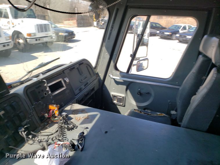 image for item GO9292 1995 E-one fire truck