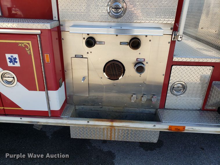 image for item GO9292 1995 E-one fire truck