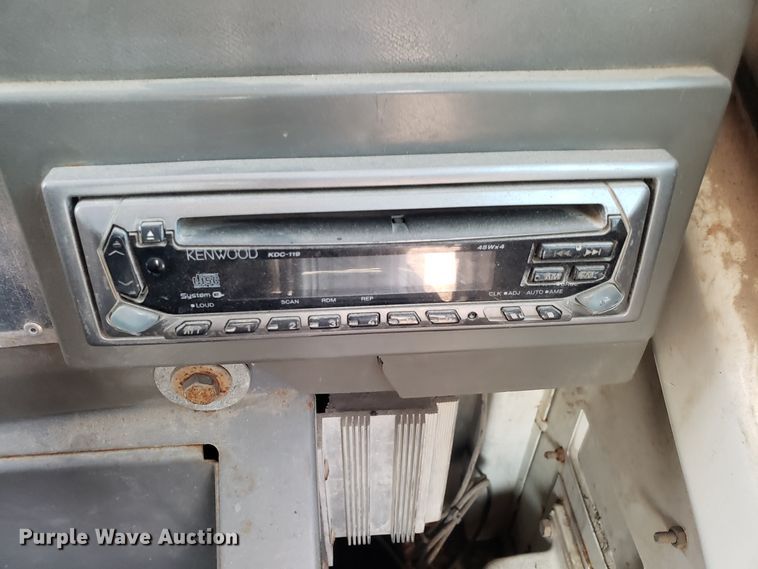 image for item GO9294 1999 Daewoo Solar 170W-III rubber tired excavator