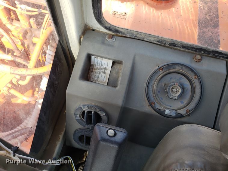 image for item GO9294 1999 Daewoo Solar 170W-III rubber tired excavator