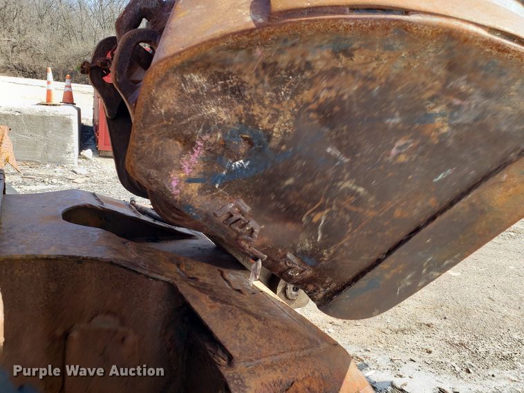 image for item GO9294 1999 Daewoo Solar 170W-III rubber tired excavator