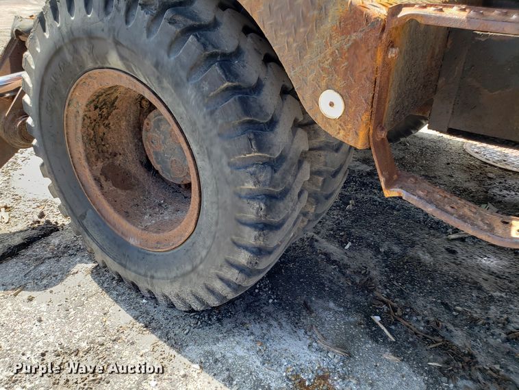 image for item GO9294 1999 Daewoo Solar 170W-III rubber tired excavator