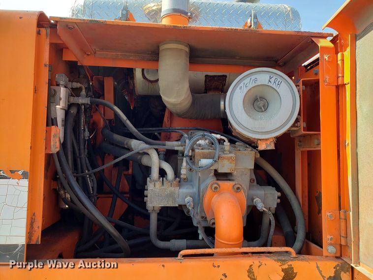 image for item GO9294 1999 Daewoo Solar 170W-III rubber tired excavator