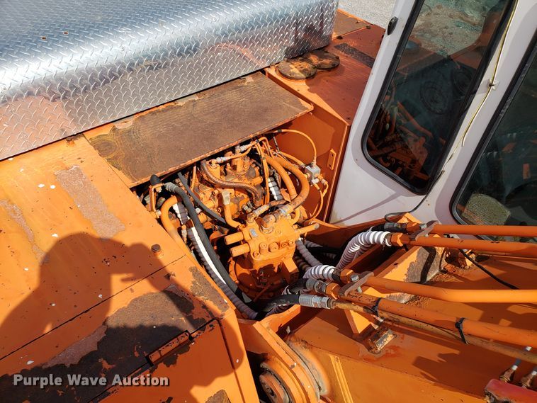 image for item GO9294 1999 Daewoo Solar 170W-III rubber tired excavator