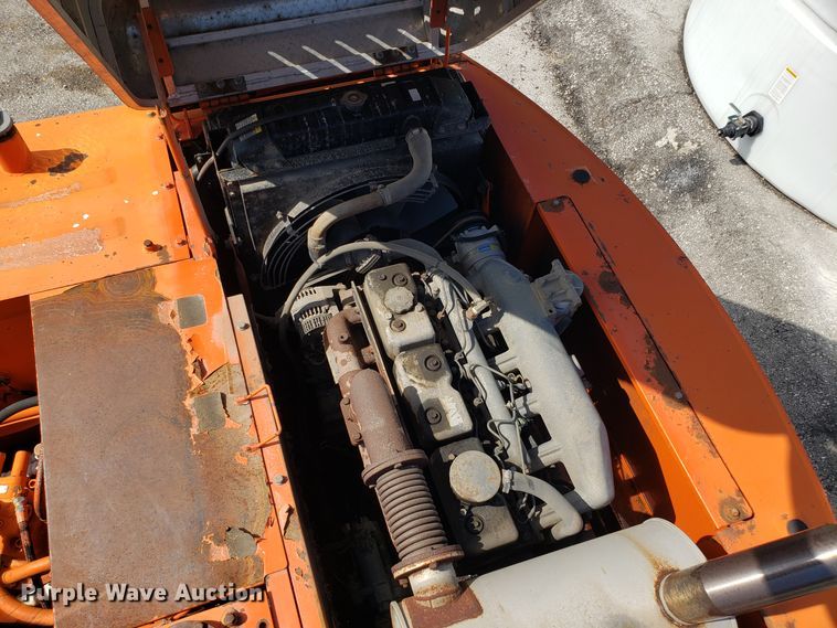 image for item GO9294 1999 Daewoo Solar 170W-III rubber tired excavator