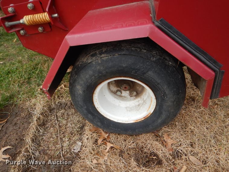 image for item GO9540 Toro Top Dresser 2300 spreader