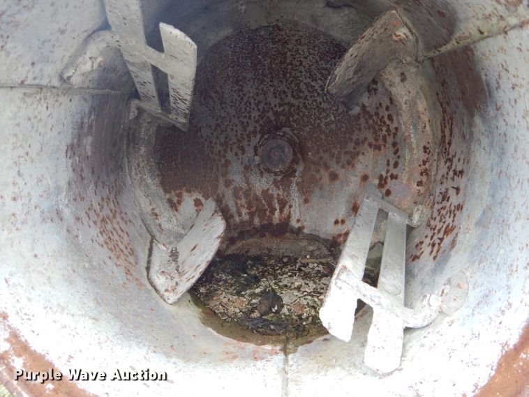 image for item GO9541 Concrete mixer