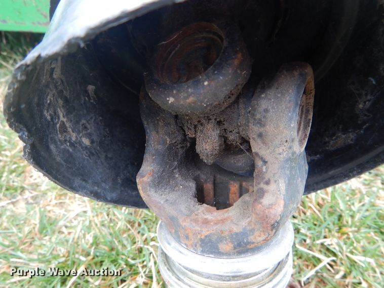 image for item GO9542 Frontier RC2072 rotary mower