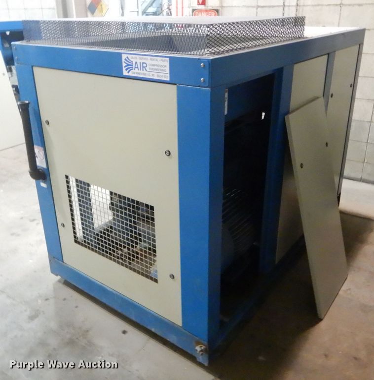 image for item GO9544 Quincy QSI245ACA31ED air compressor