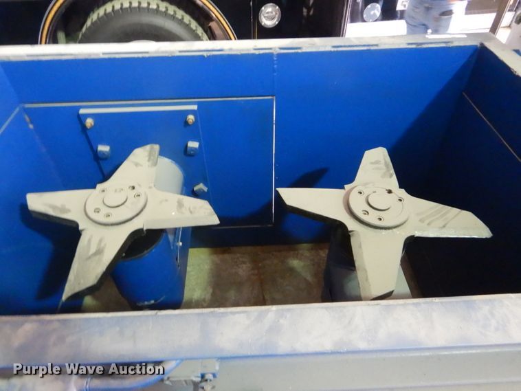 image for item GO9546 American cardboard baler fluffer