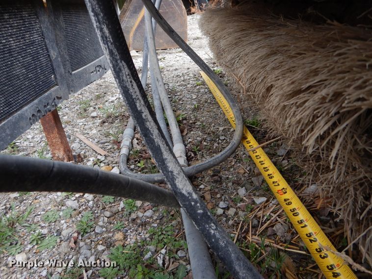 image for item GO9552 5'W broom