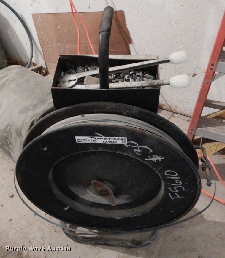 image for item GO9553 Banding equipment