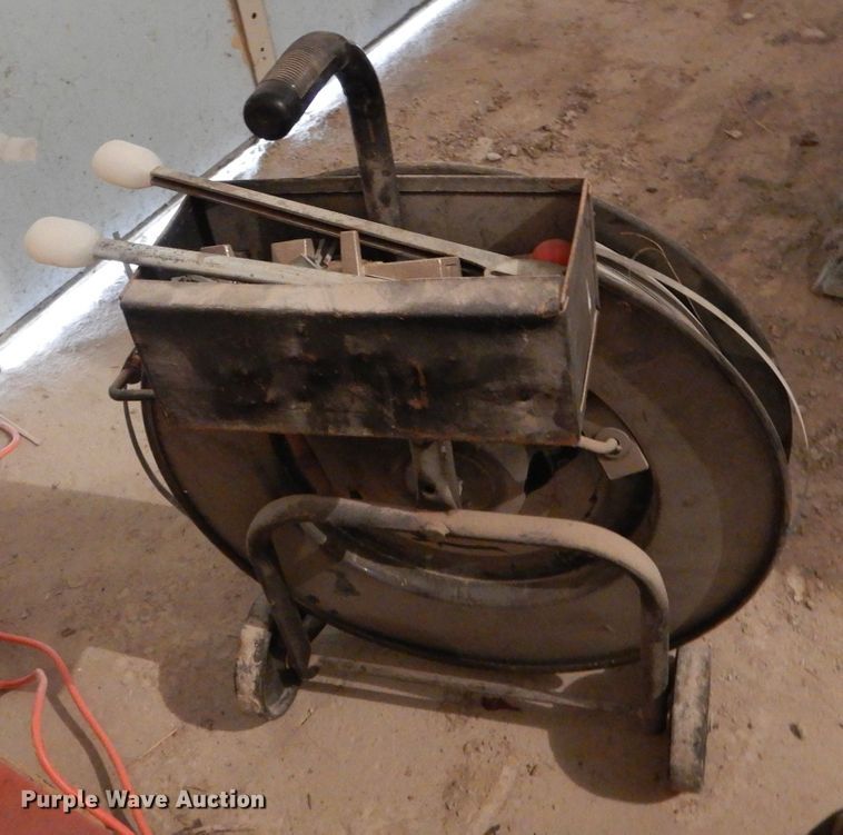 image for item GO9553 Banding equipment