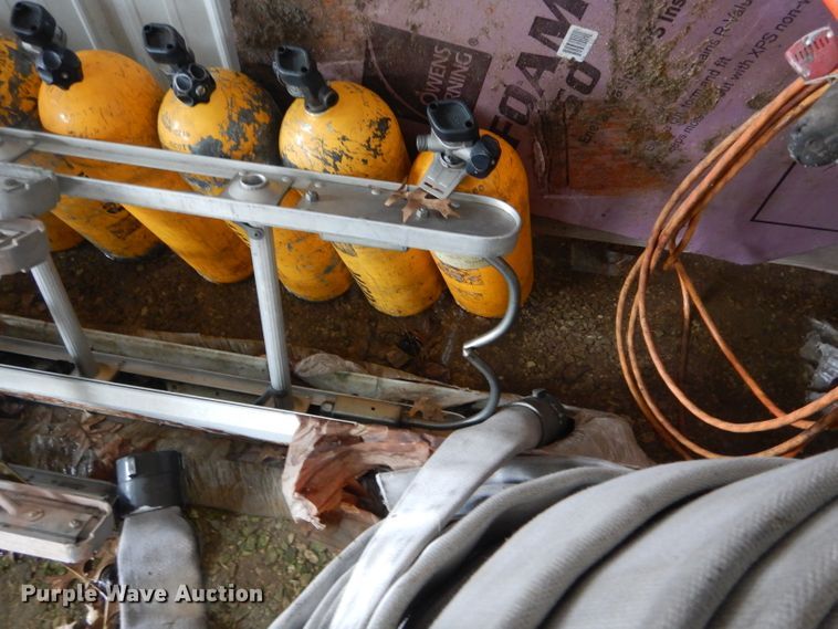 image for item GO9557 (3) Alco-Lite aluminum extension ladders