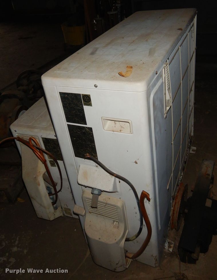 image for item GO9983 Split type air conditioners