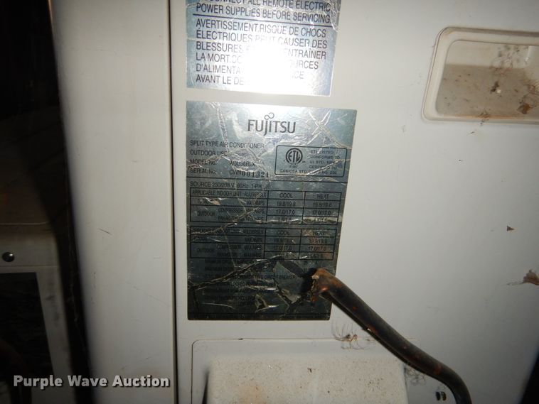 image for item GO9983 Split type air conditioners