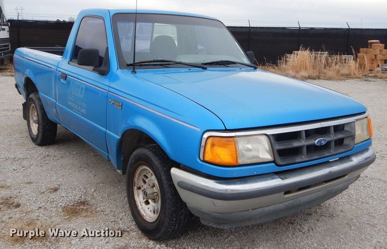 image for item GO9988 1993 Ford Ranger  pickup truck