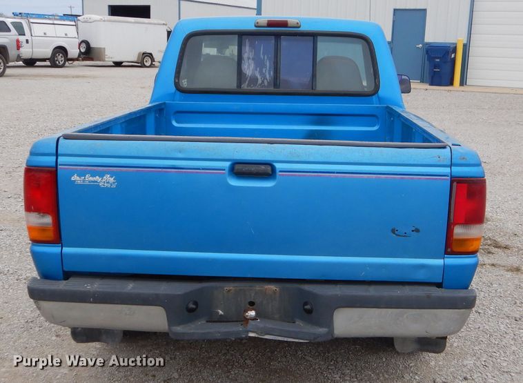 image for item GO9988 1993 Ford Ranger  pickup truck