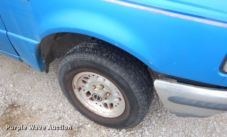 image for item GO9988 1993 Ford Ranger  pickup truck