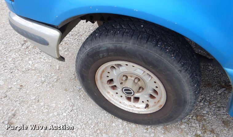 image for item GO9988 1993 Ford Ranger  pickup truck