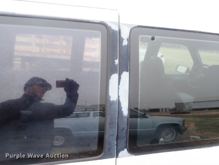 image for item GQ9983 1992 Chevrolet Astro van