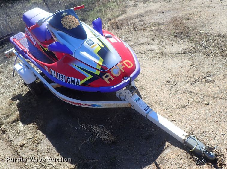 image for item GR9027 1996 Kawasaki 1100ZXI personal watercraft