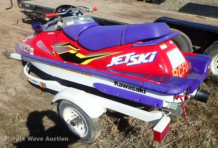 image for item GR9027 1996 Kawasaki 1100ZXI personal watercraft