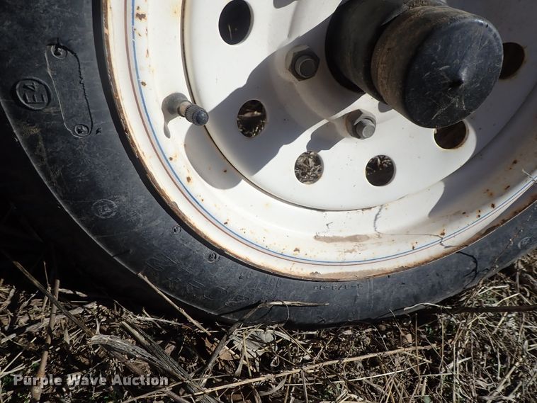 image for item GR9027 1996 Kawasaki 1100ZXI personal watercraft