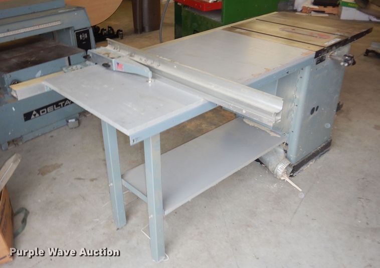 image for item GX9969 Delta table saw