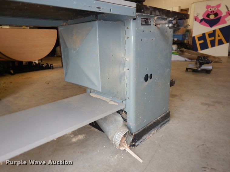 image for item GX9969 Delta table saw