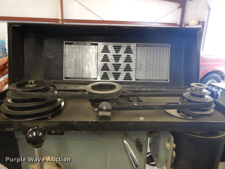 image for item GX9972 Delta 17-900 drill press