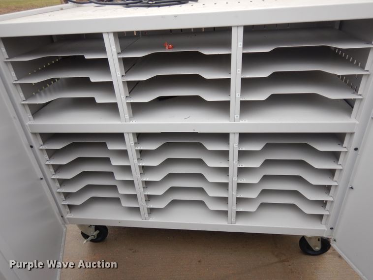 image for item GX9977 (2) laptop carts