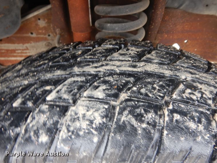 image for item GX9979 1997 Ford F350 box truck