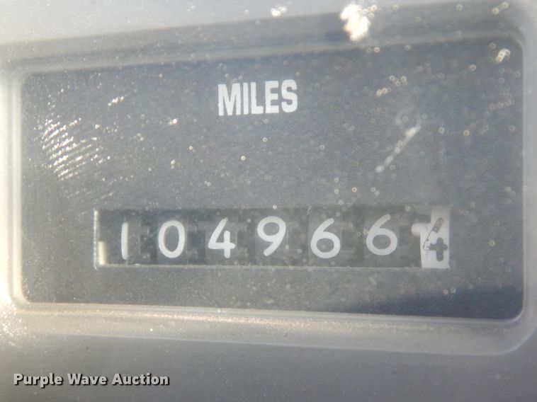 image for item GY9748 2001 International 2554 dump truck