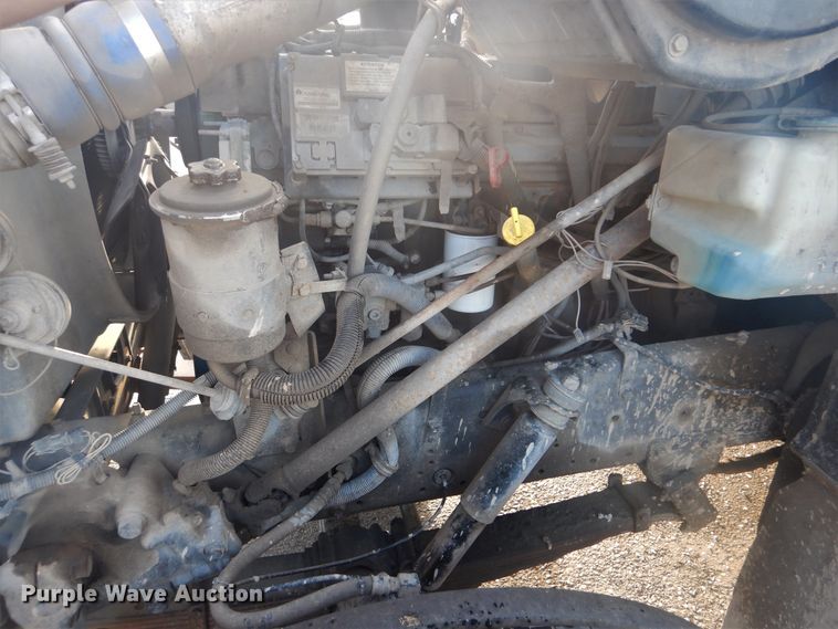 image for item GY9748 2001 International 2554 dump truck