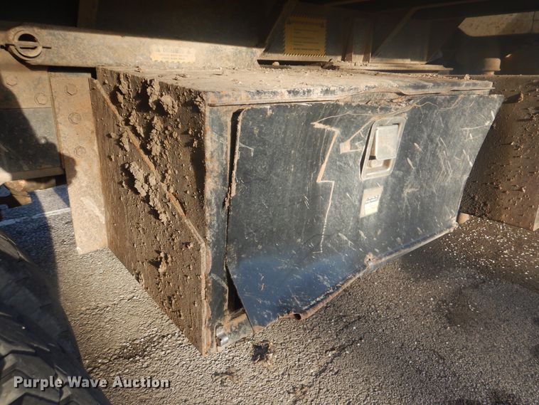 image for item GY9748 2001 International 2554 dump truck