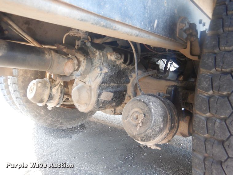 image for item GY9748 2001 International 2554 dump truck