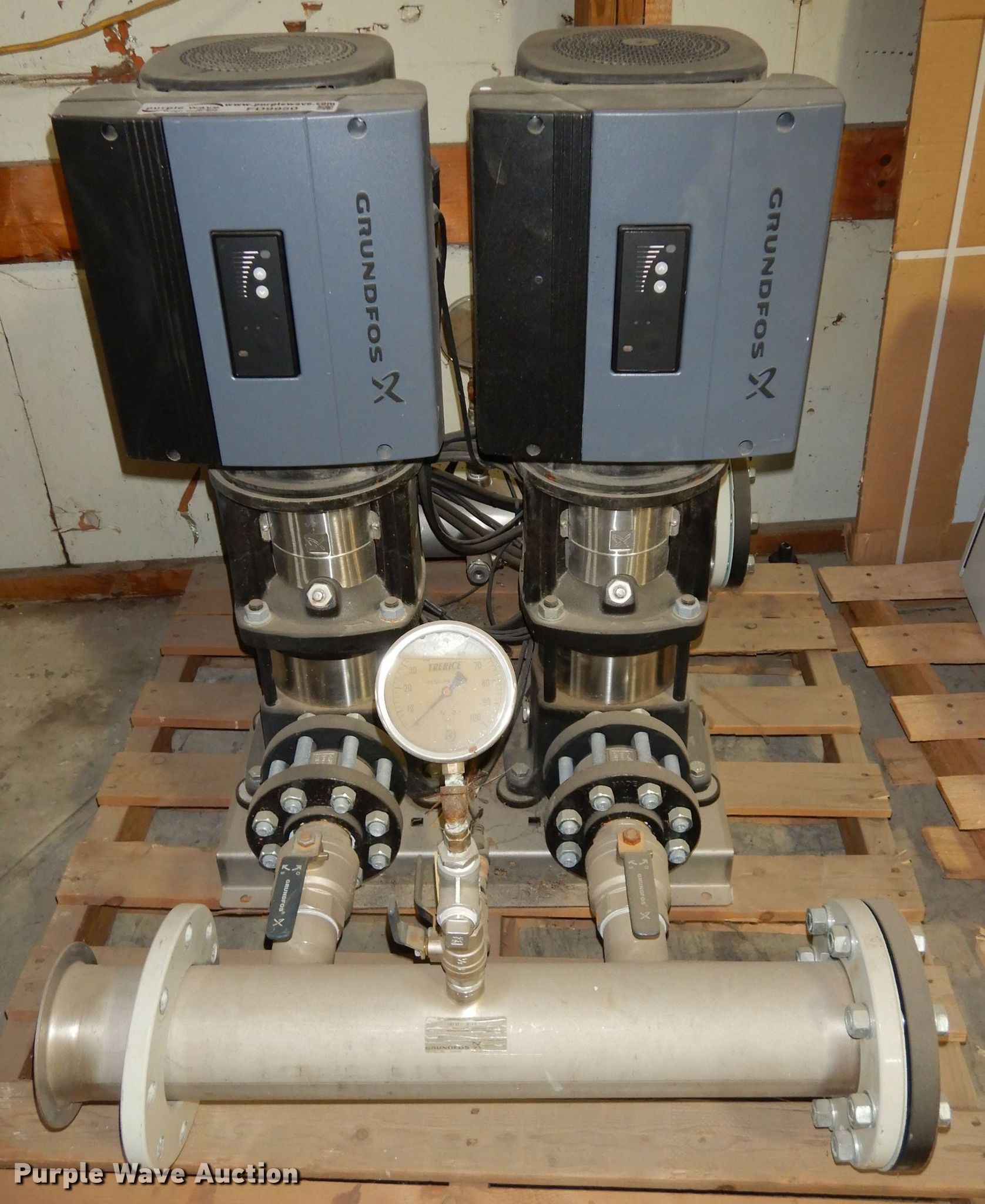 (2) Grundfos pumps in Kansas City, KS Item FD9950 sold Purple Wave