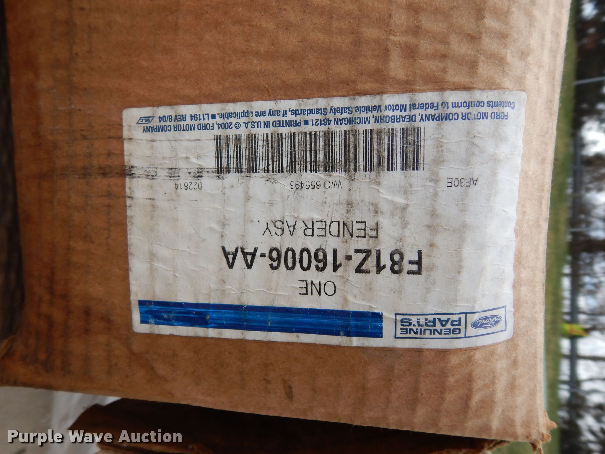 2002 Ford F250 pickup truck parts in Kansas City, KS Item FD9980 sold