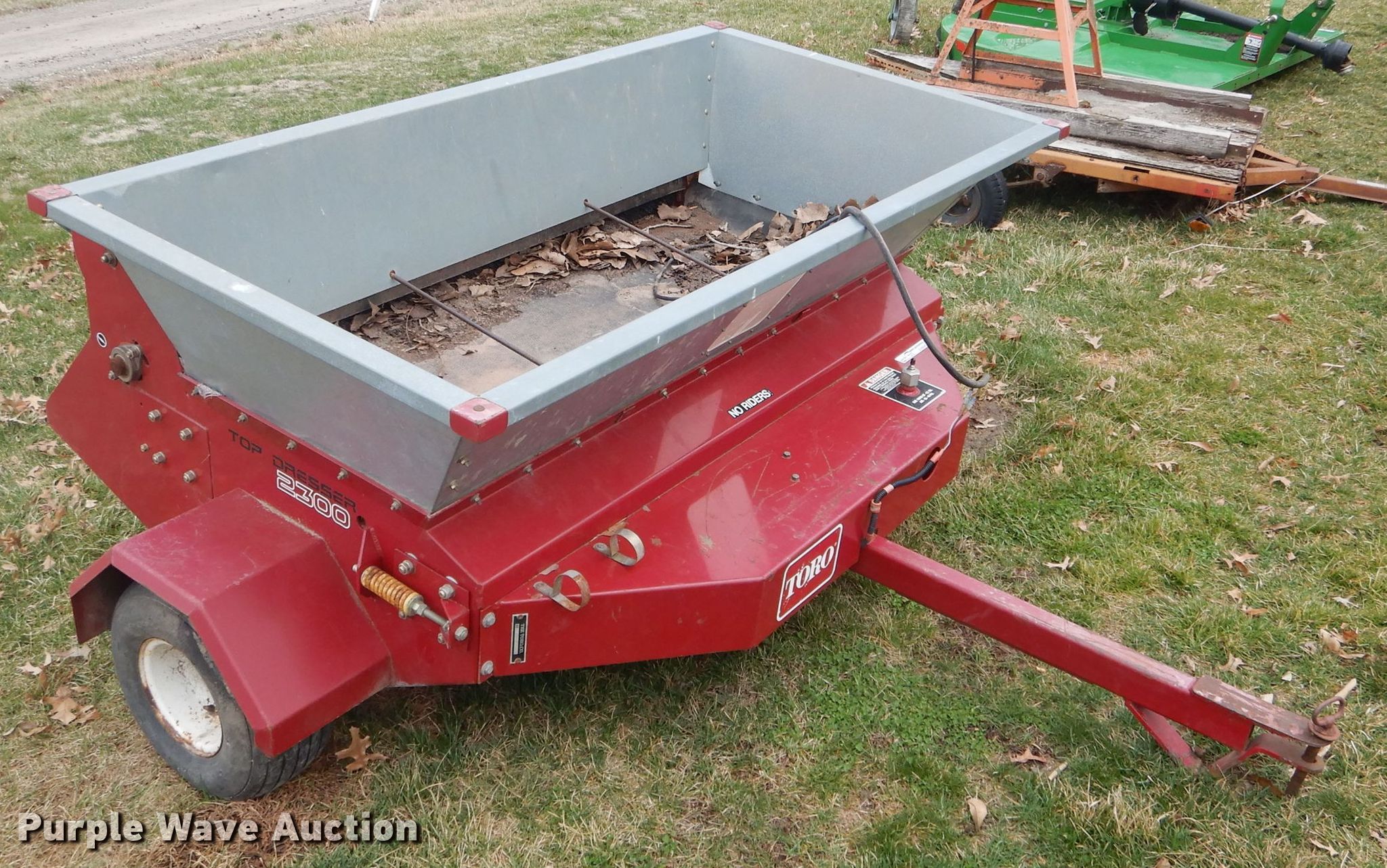 Toro Top Dresser 2300 spreader in Marshall, MO Item GO9540 sold