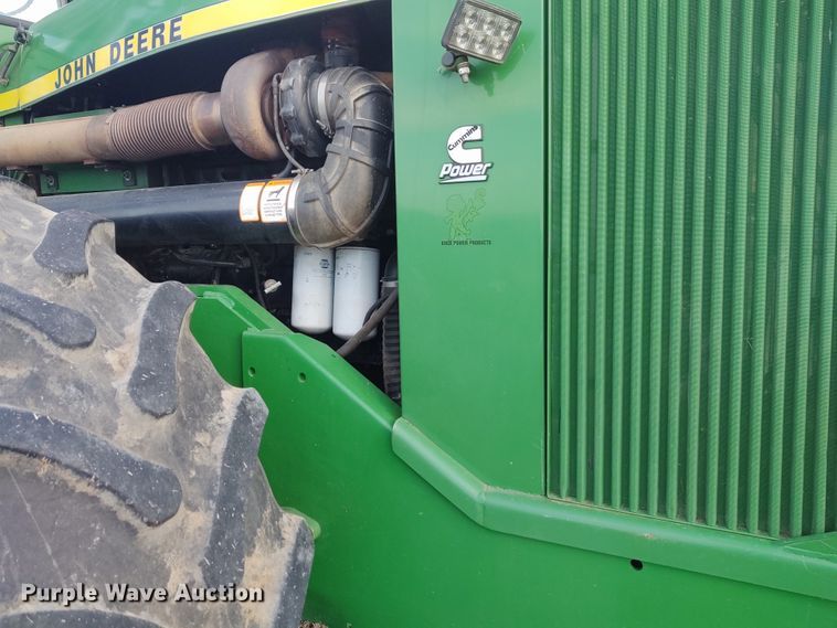 image for item DE6906 1984 John Deere 8850 4WD tractor