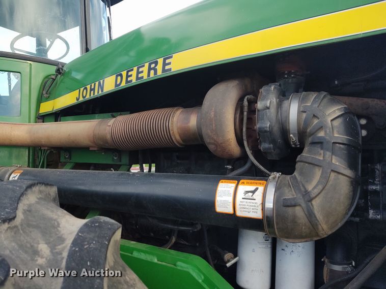 image for item DE6906 1984 John Deere 8850 4WD tractor