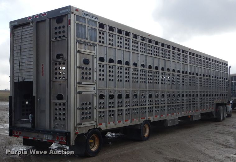image for item DF3013 2008 Eby livestock trailer