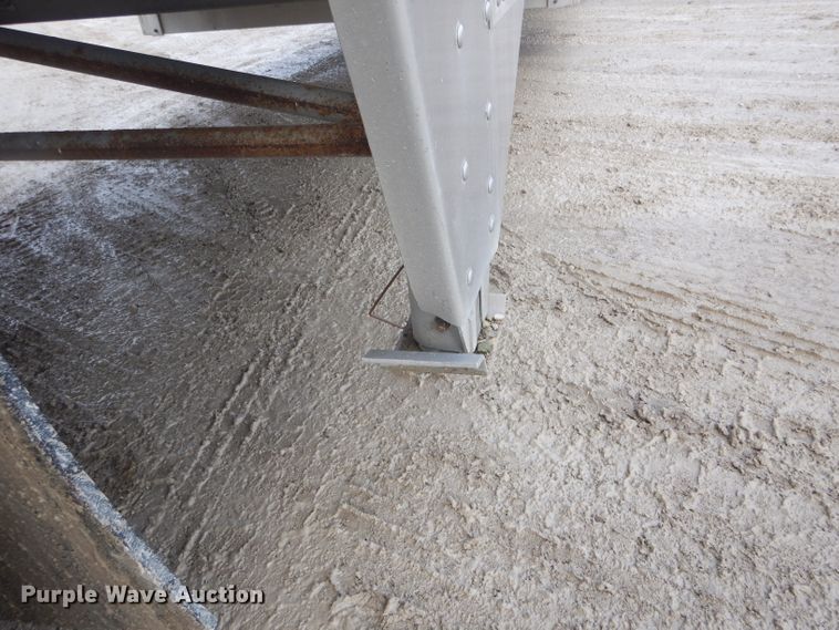 image for item DF3013 2008 Eby livestock trailer