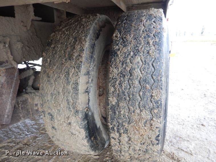 image for item DF3013 2008 Eby livestock trailer