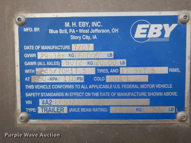 image for item DF3013 2008 Eby livestock trailer